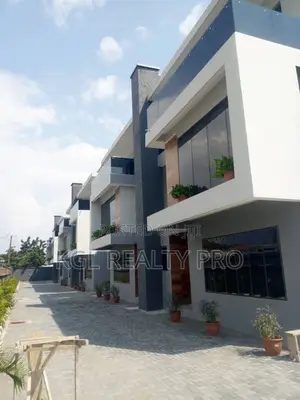 5bdrm Duplex in Ligali Ayorinde for sale