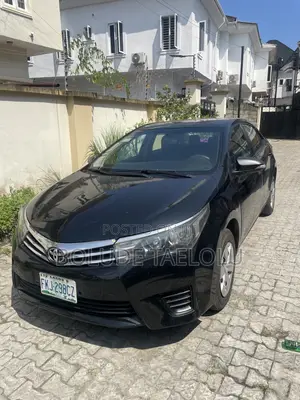 Toyota Corolla 2014 Black