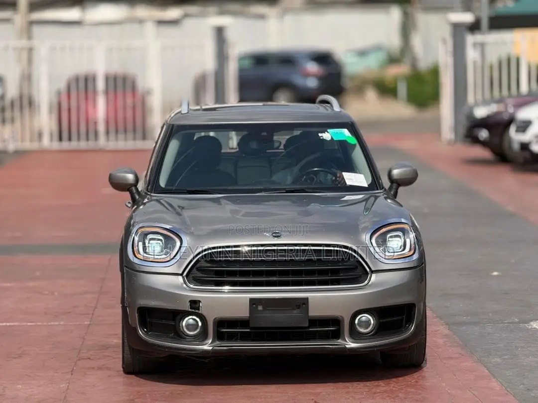 Mini Cooper 2020 Silver