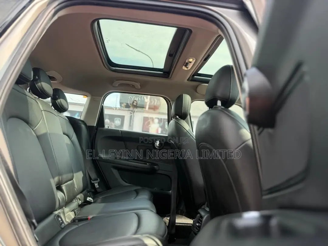 Mini Cooper 2020 Silver