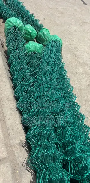 Green PVC-coated Chain-Link Fence Wire Mesh