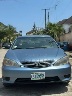 Toyota Camry 2004 Blue