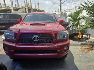 Toyota Tacoma 2011 Red