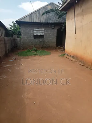 5bdrm House in Ilogbo Eremi for sale