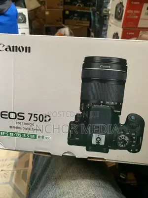 Canon Eos 750D With 18-55mm Lens