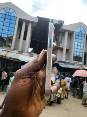 Apple iPhone 15 Pro 128 GB