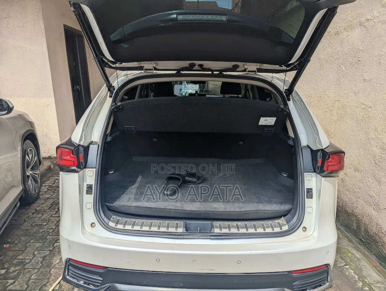 Lexus NX 2018 White