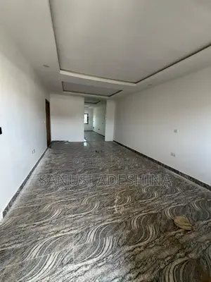 3bdrm Block of Flats in Gwarimpa Estate,By, Gwarinpa for rent