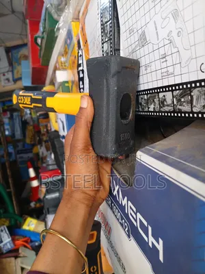 INGCO 1500g Sledge Hammer – Heavy-Duty Hammer