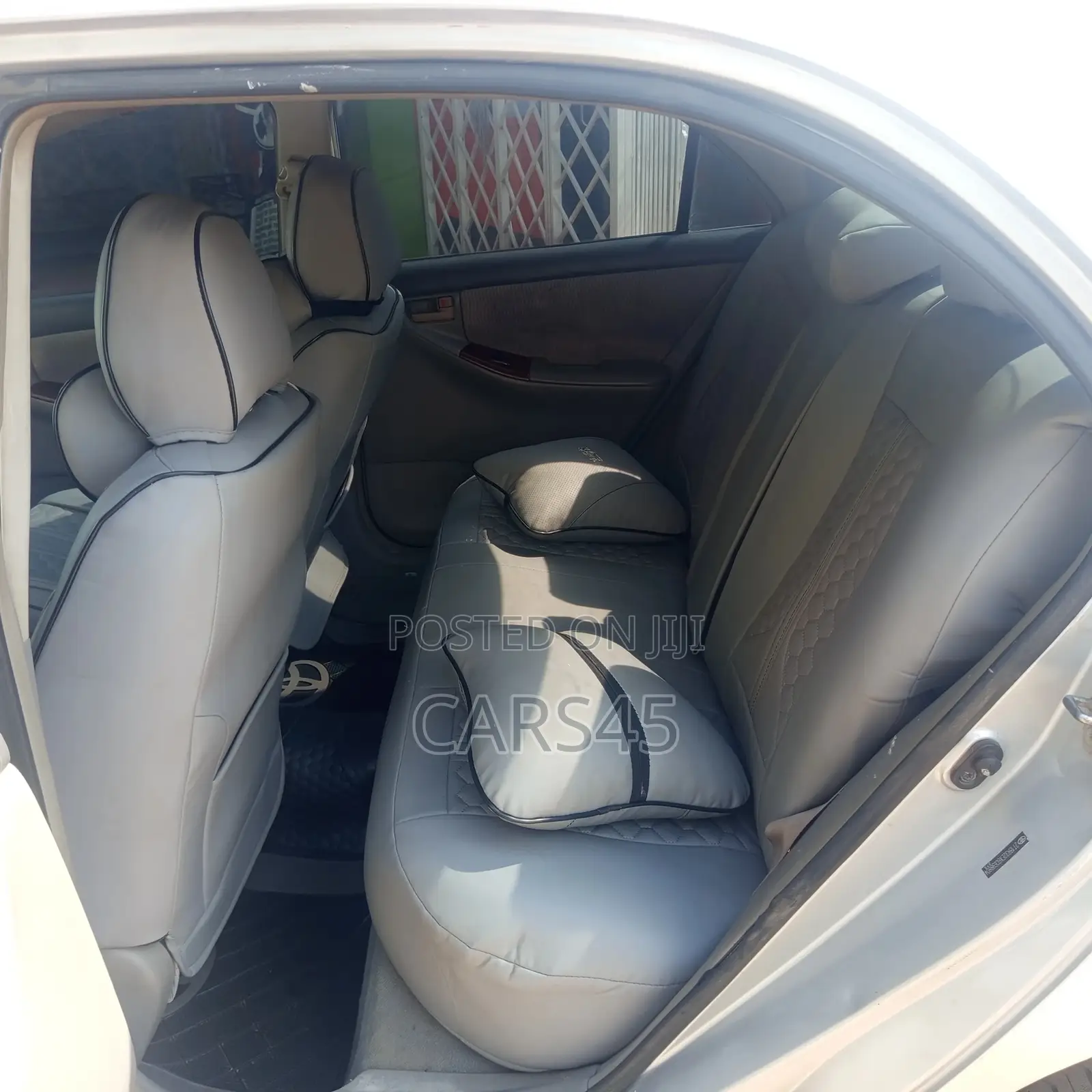 Toyota Corolla 2005 Silver