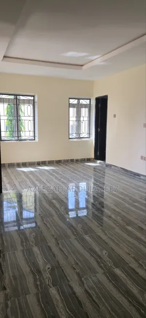 2bdrm Apartment in Sabon Lugbe for rent