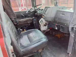 Mach Double Cabin 2002