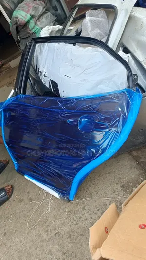 Toyota Camry 2018_2020 Door Available