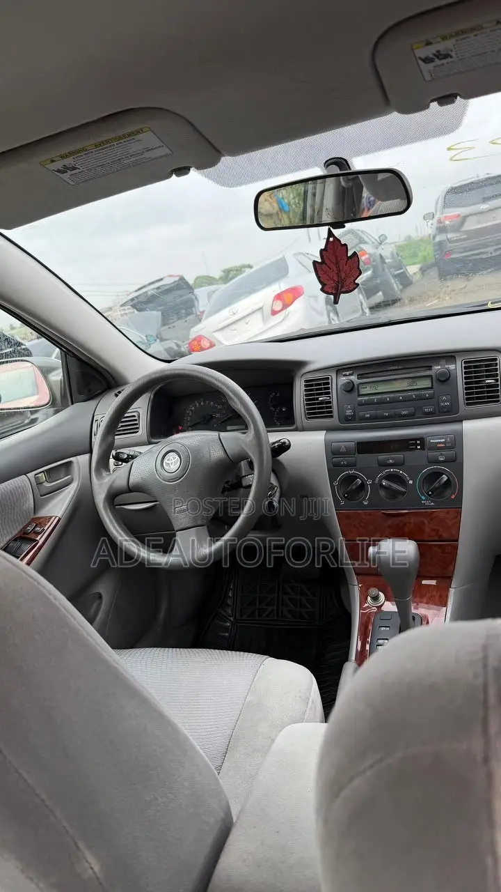 Toyota Corolla 2007 Gray