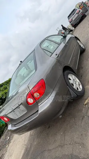 Toyota Corolla 2007 Gray