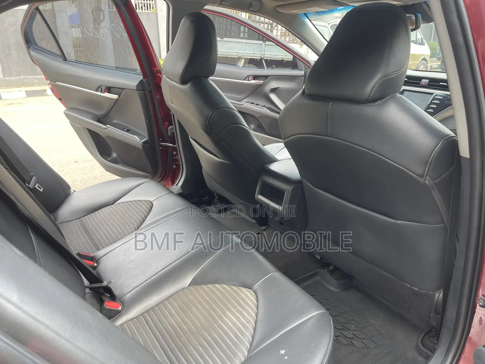 Toyota Camry 2018