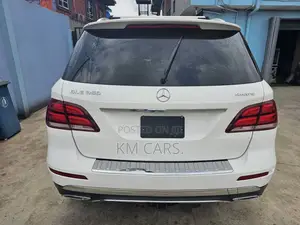 Mercedes-Benz GLE-Class GLE 350d 4MATIC 2018 White