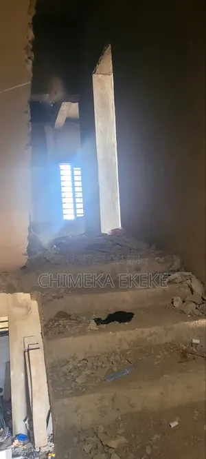 4bdrm House in River Valley Estate for rent