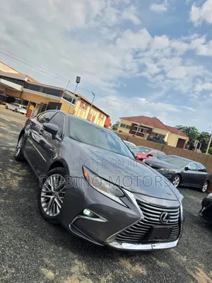 Lexus ES 2013 Gray
