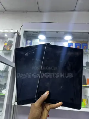 Apple iPad Pro 10.5 (2017) 256 GB Gray