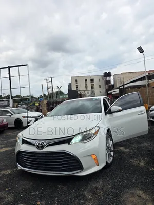 Toyota Avalon 2013 White