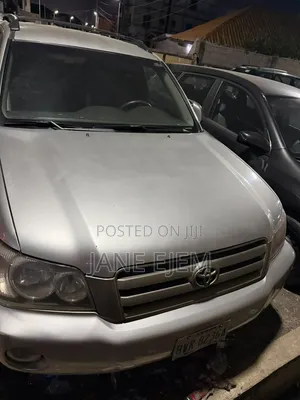 Toyota Highlander 2005 Silver