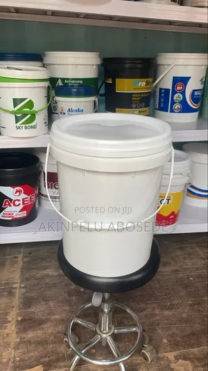 20L, 18L, 10L 4L Buckets Paint With Cover and Handle