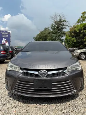 Toyota Camry 2017 Gray