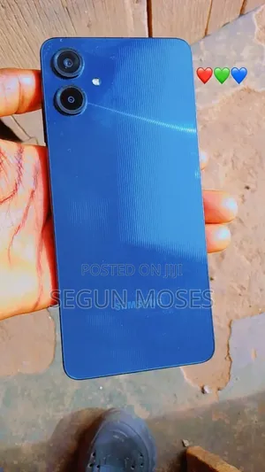 Samsung Galaxy A06 128 GB Blue