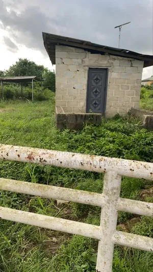 1 Plot of Land