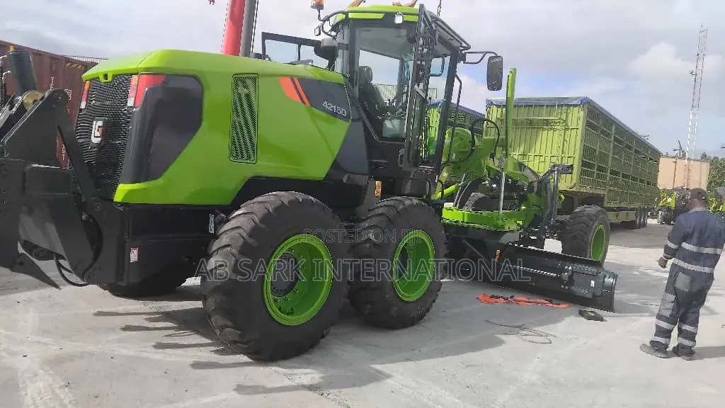 Brand New Luigong Grader