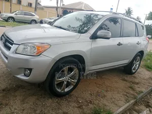 Toyota RAV4 2.5 4x4 2010 Silver