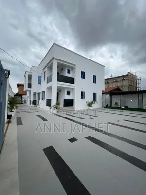 2bdrm Apartment in Ebute, Ikorodu for sale