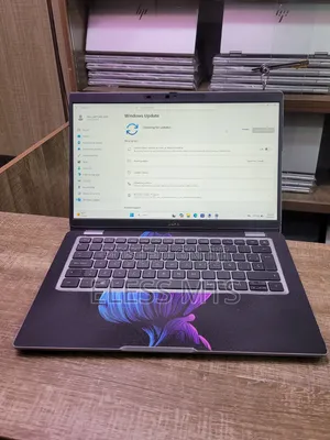 Laptop Dell Latitude 5320 16GB Intel Core i5 SSD 256GB