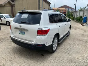 Toyota Highlander 2012 White