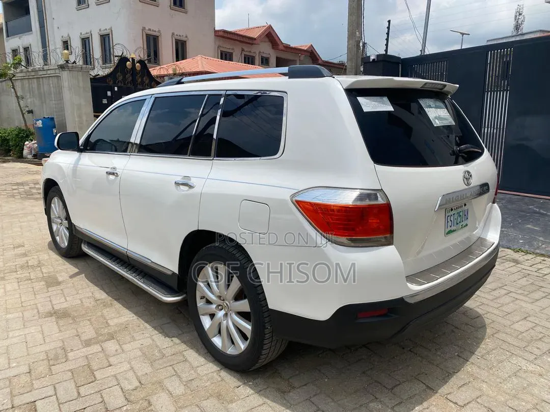 Toyota Highlander 2012 White