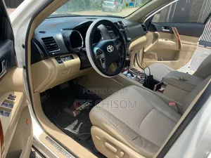 Toyota Highlander 2012 White