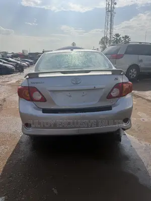 Toyota Corolla S 4dr Sedan (1.8L 4cyl 4A) 2010 Silver