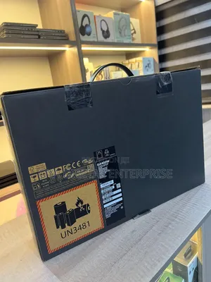 Laptop Asus ROG Zephyrus G14 32GB AMD Ryzen 9 SSD 2T
