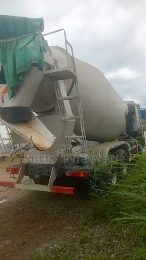 Howo Concrete Mixer