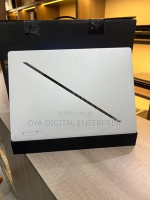 Laptop Asus ROG Zephyrus G14 32GB AMD Ryzen 9 SSD 2T