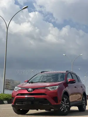 Toyota RAV4 2017 Red