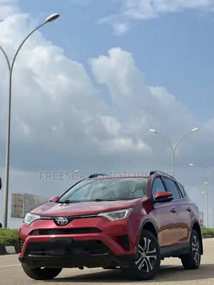 Toyota RAV4 2017 Red
