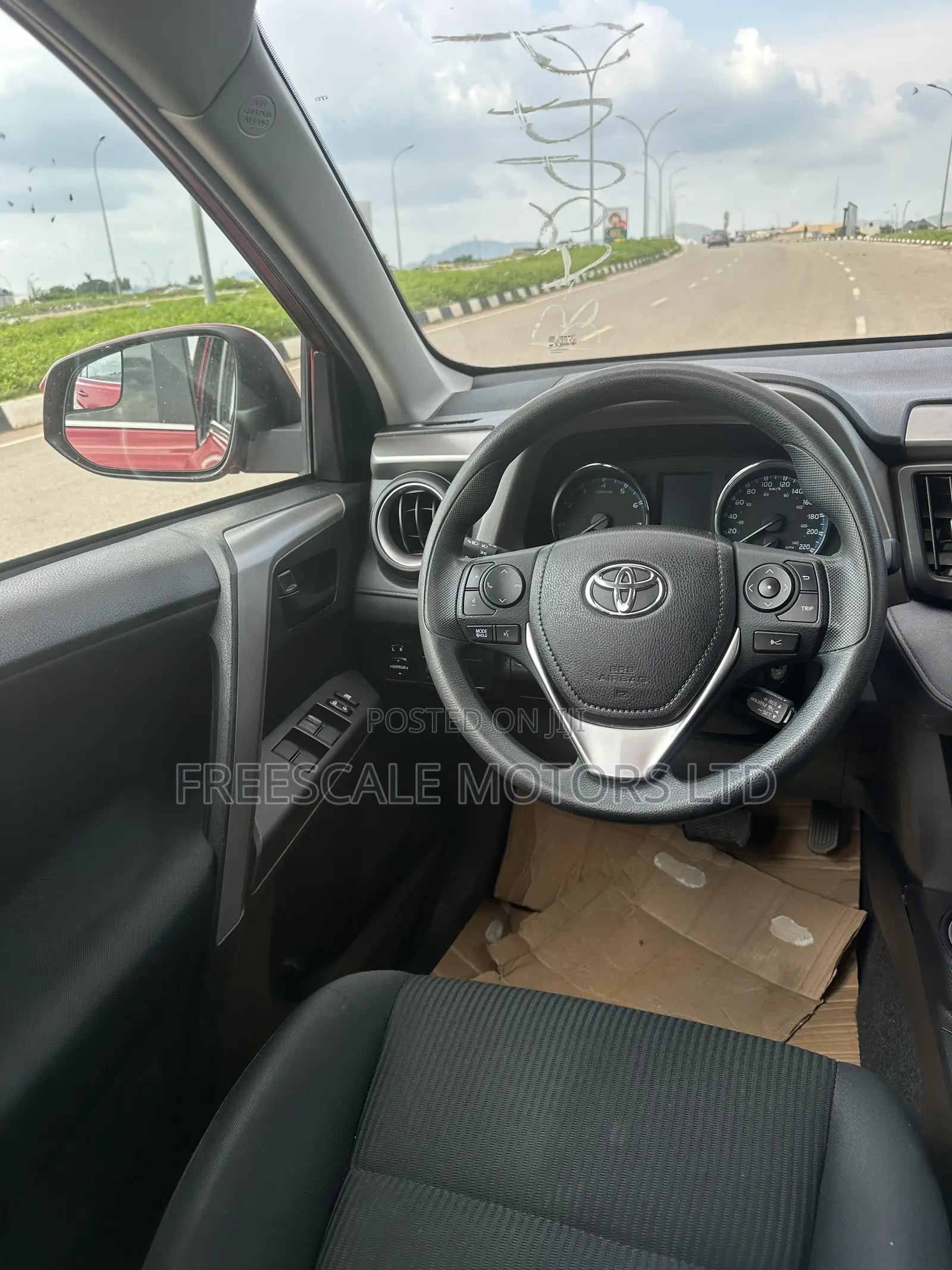 Toyota RAV4 2017 Red
