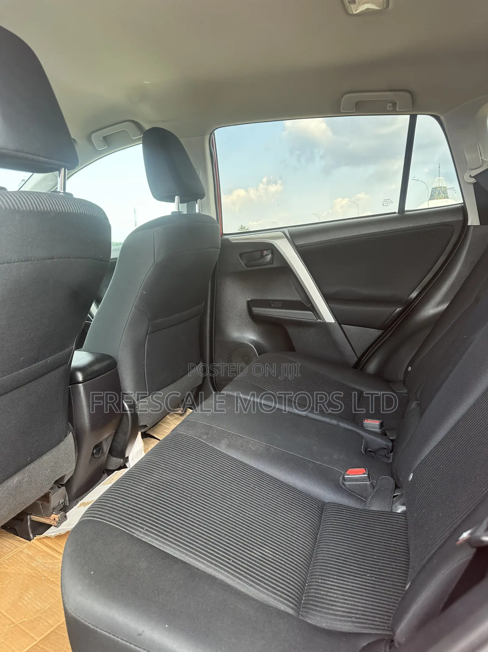Toyota RAV4 2017 Red