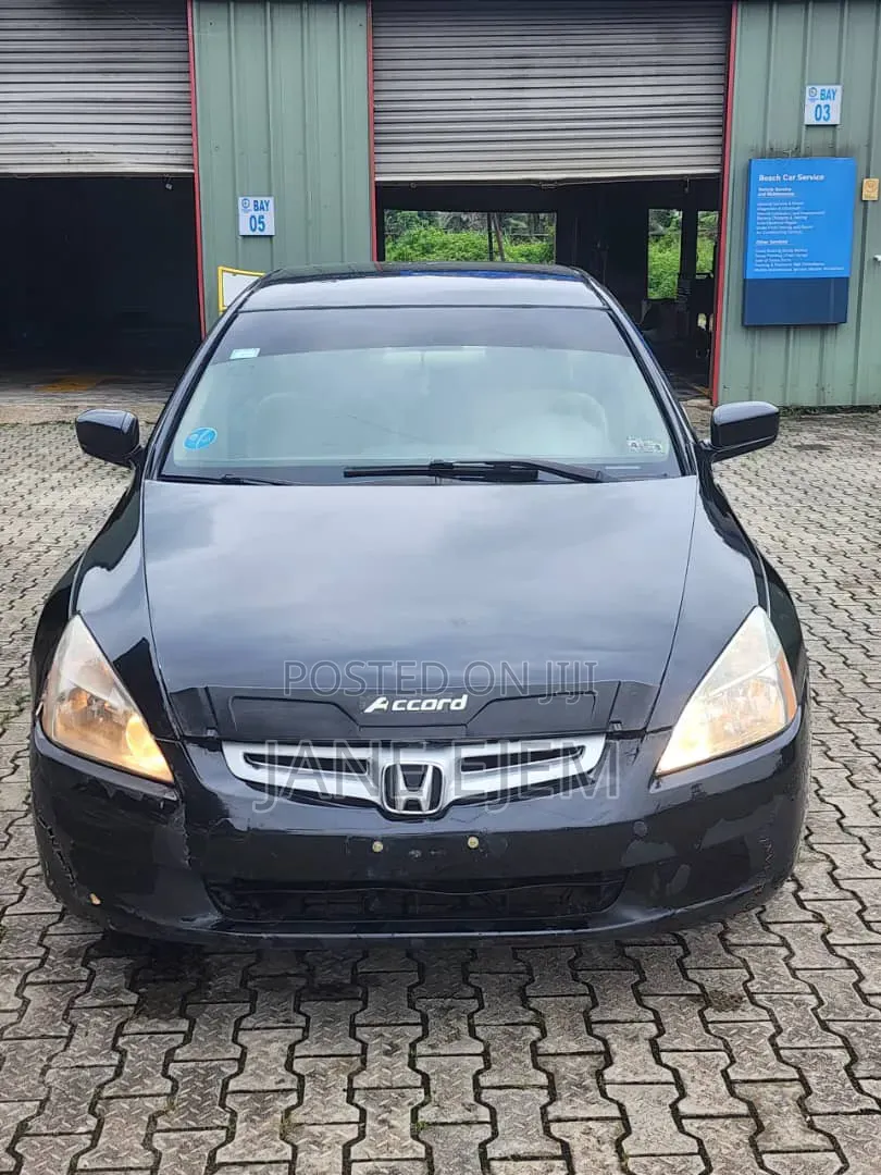 Honda Accord 2005 Black