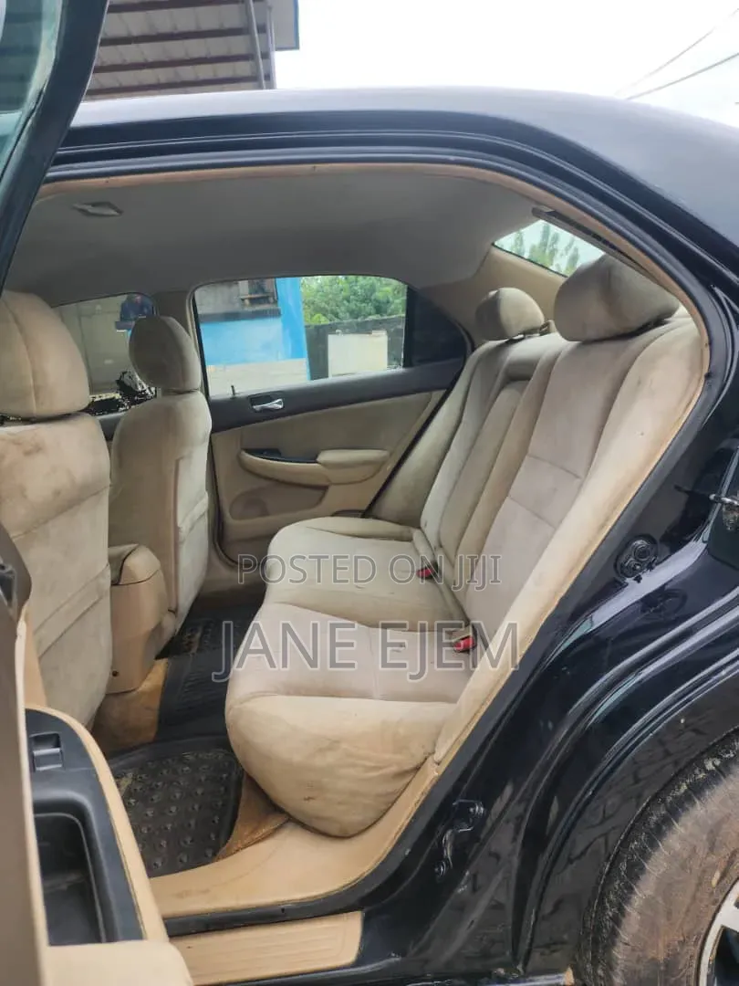 Honda Accord 2005 Black