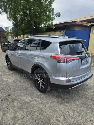 Toyota RAV4 2016 Silver