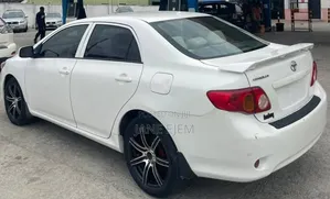 Toyota Corolla 2011 Silver