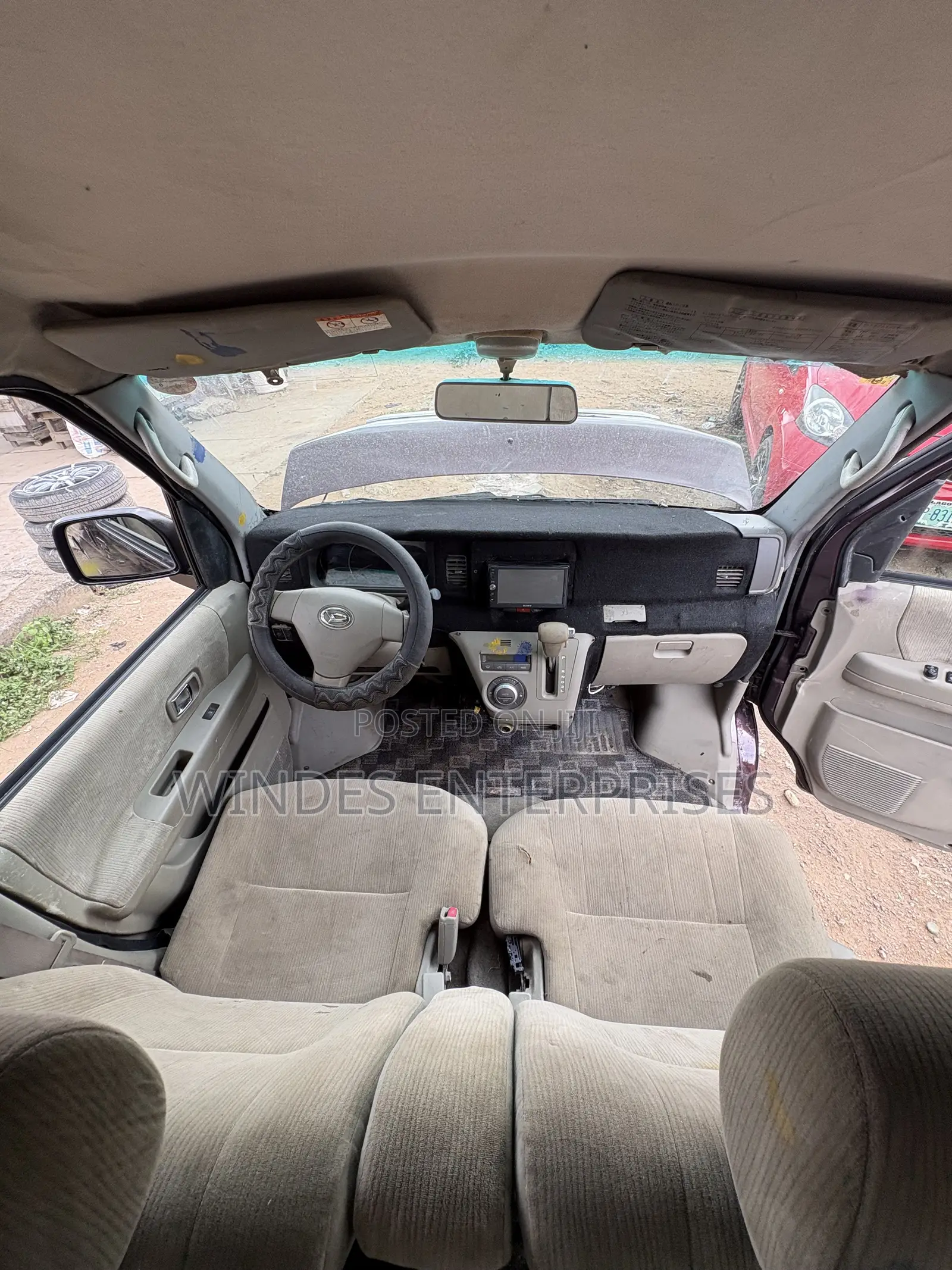 Daihatsu Hijet 2014